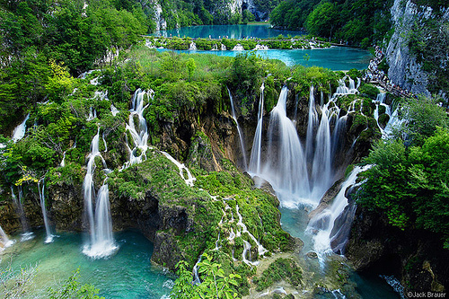 Waterfall-plitvice in Croatia